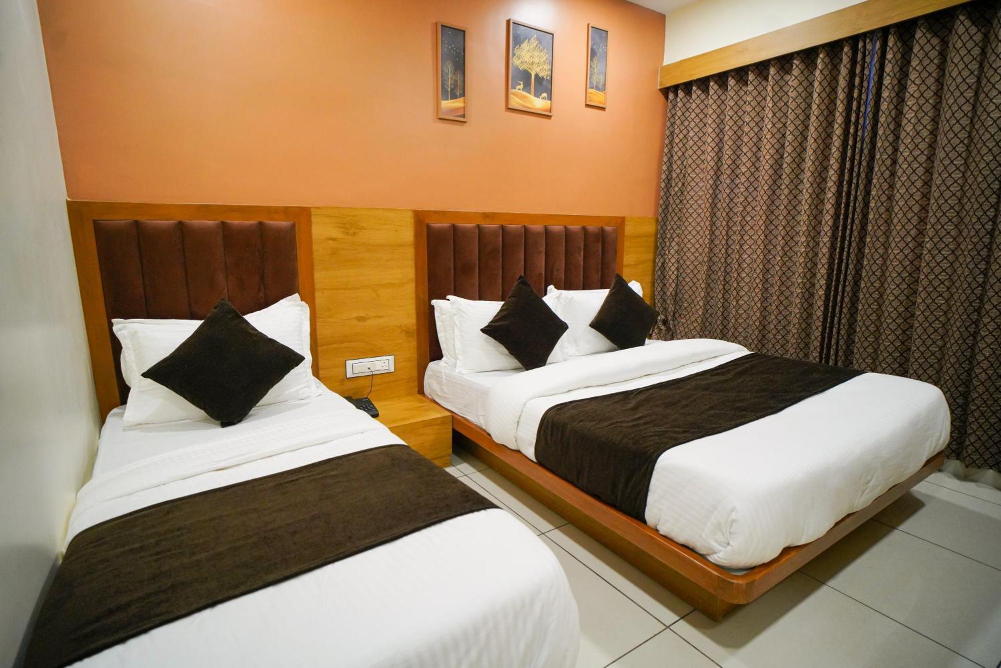 Hotel Suncity Ahmedabad Exterior foto